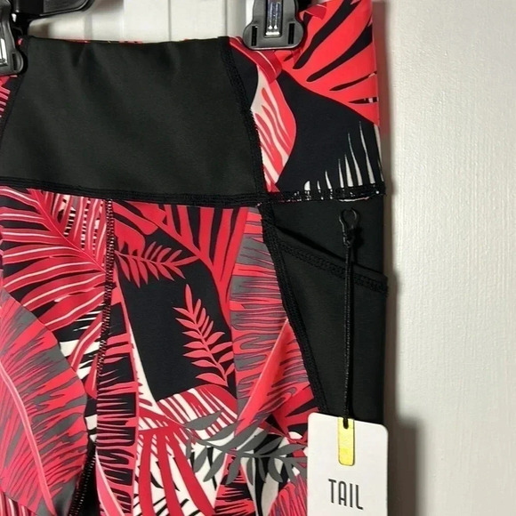 TAIL Hi Rise wide band women leggings with side inserts pockets color  tropics - Picture 5 of 16